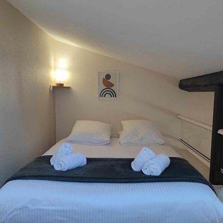 Charme De Victor Conciergeriedamecarcas Apartment Carcassonne Luaran gambar